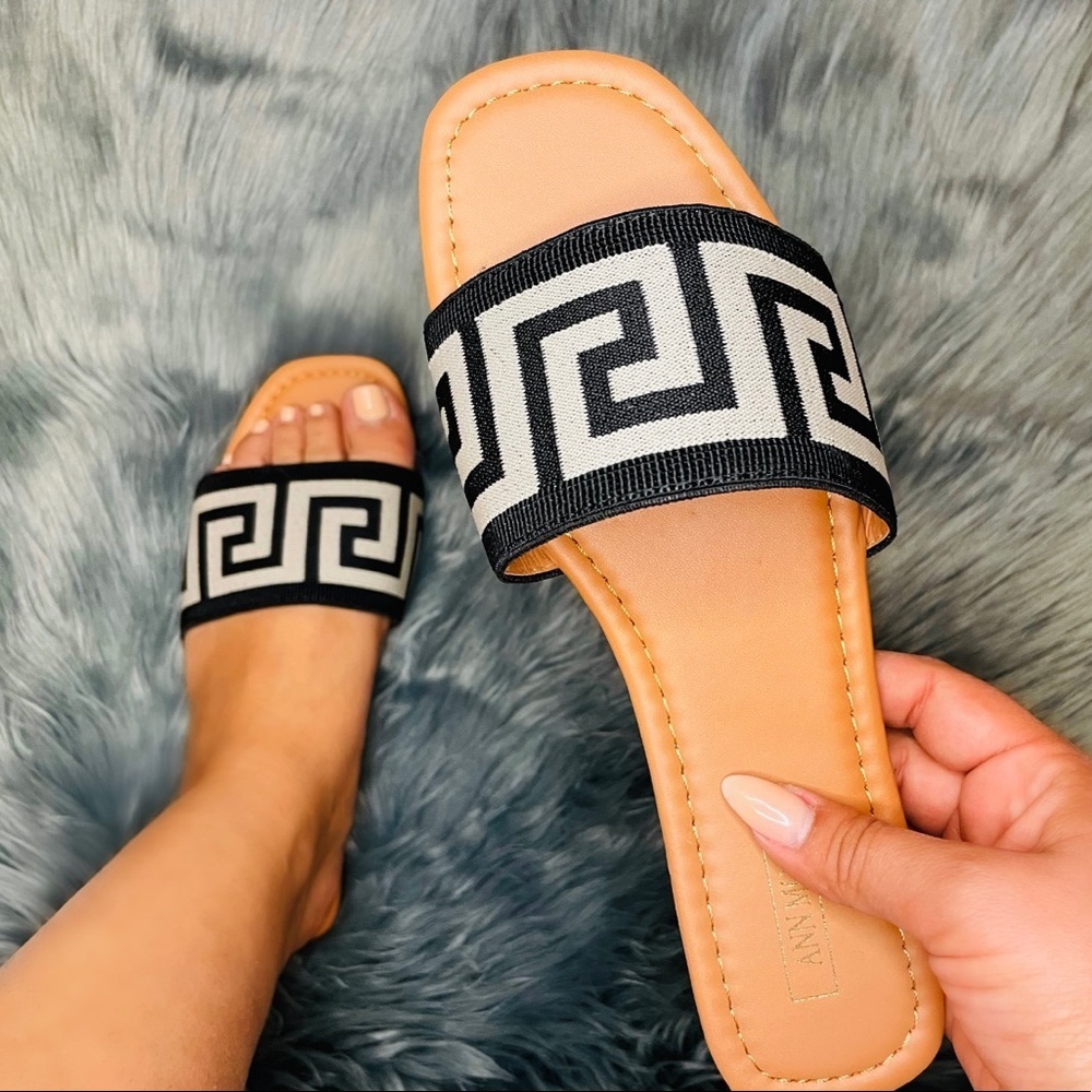 Brasilia Slides SUMMER SALE